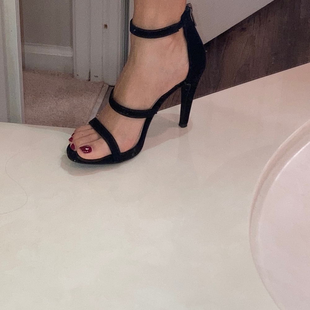 Kelly & Katie Heels